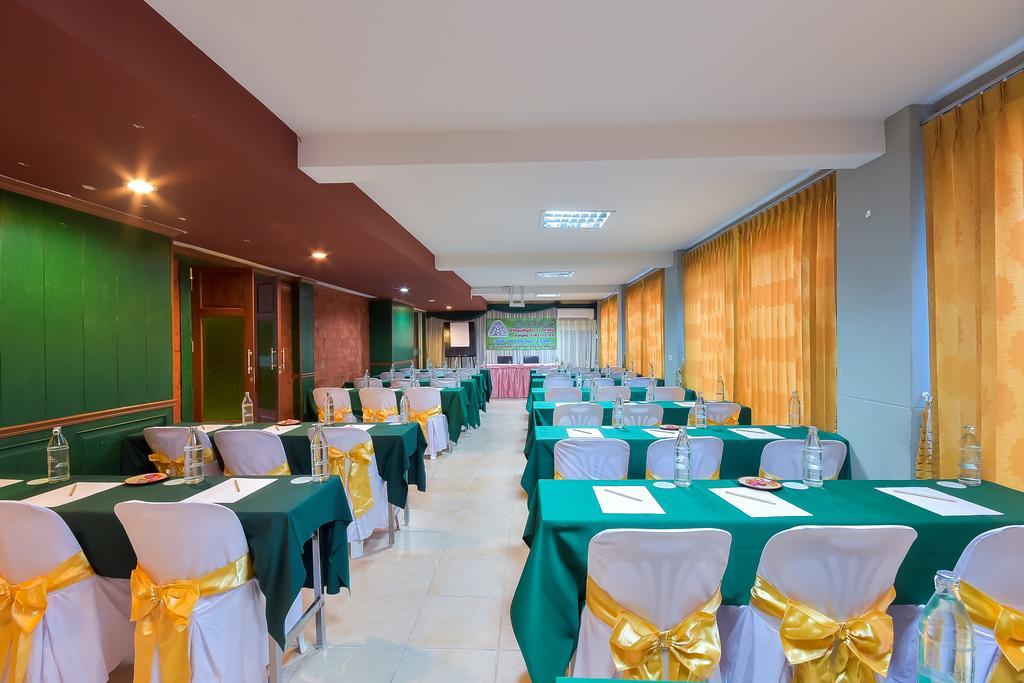 Season Palace Huahin Hotel Cha-Am Exteriör bild