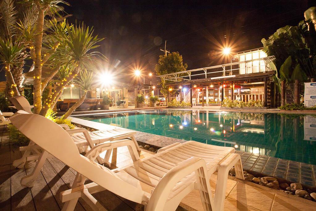 Season Palace Huahin Hotel Cha-Am Exteriör bild