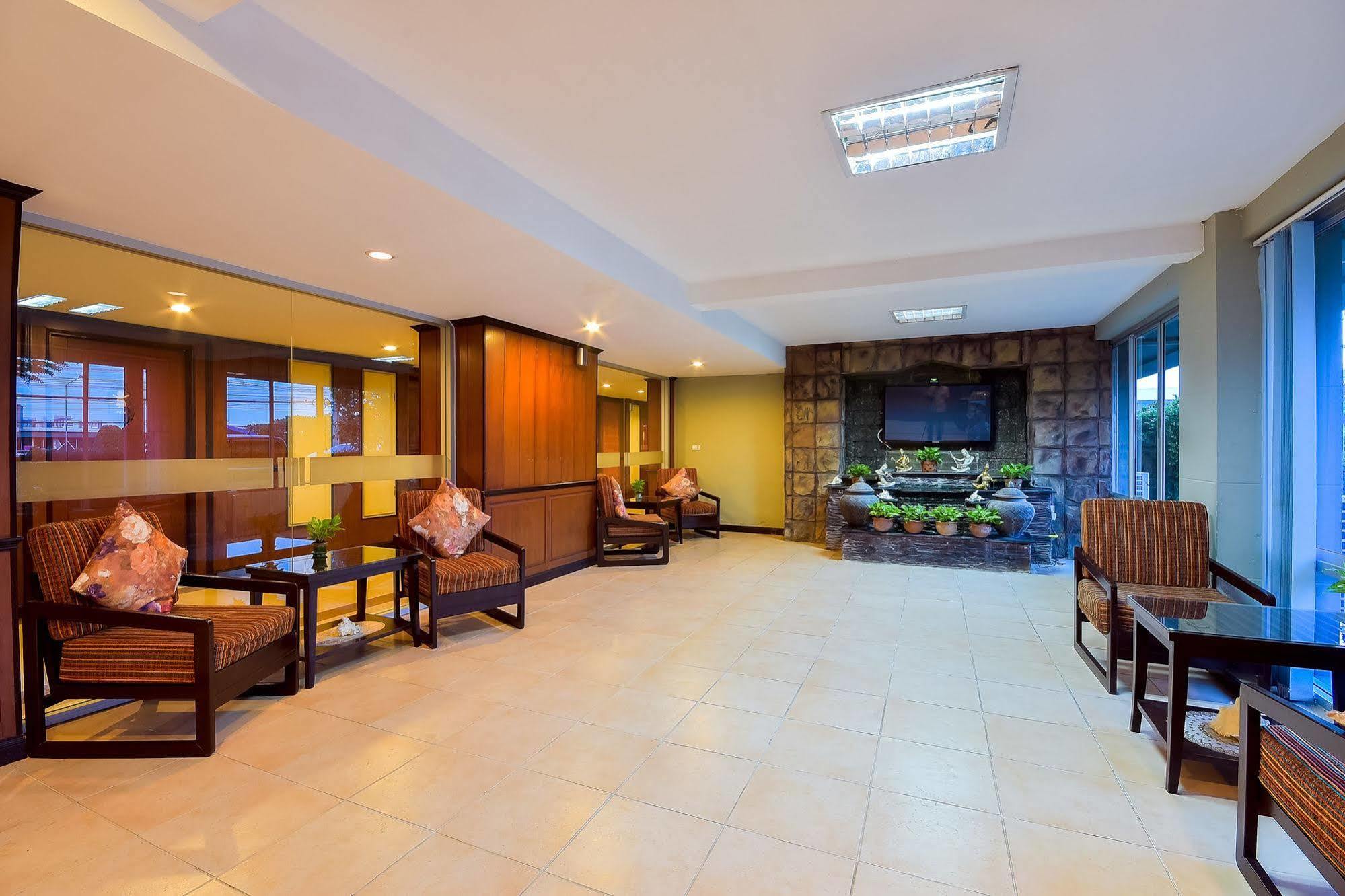 Season Palace Huahin Hotel Cha-Am Exteriör bild