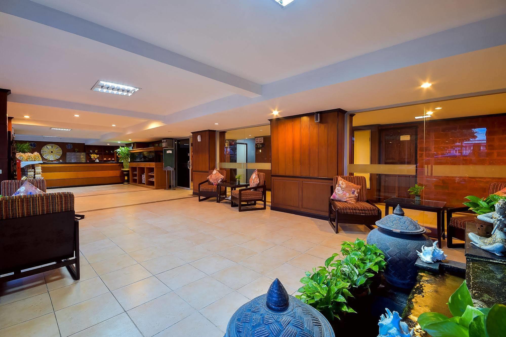Season Palace Huahin Hotel Cha-Am Exteriör bild